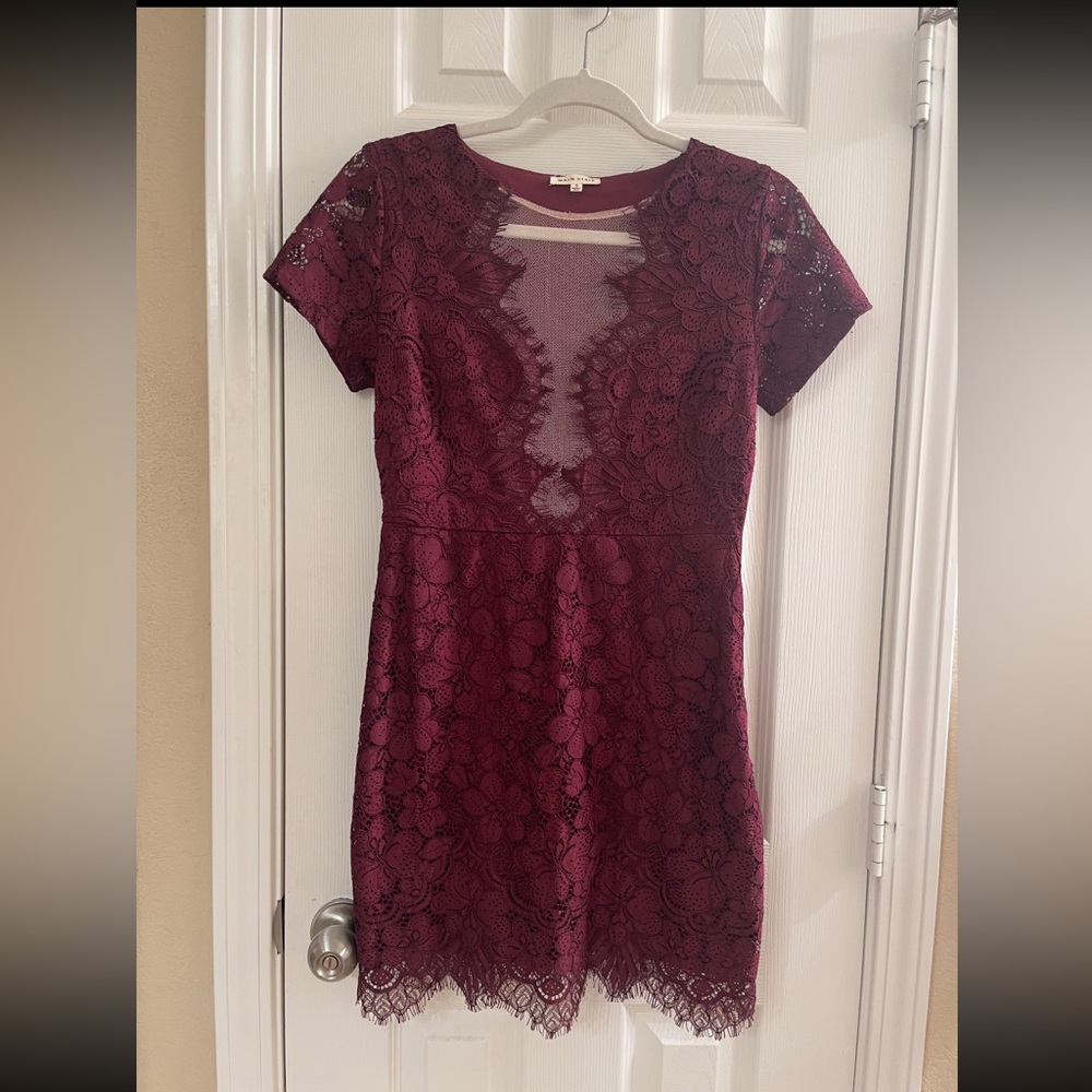 Wine Short Sleeve Lace Mini Dress with Scalloped Hemline